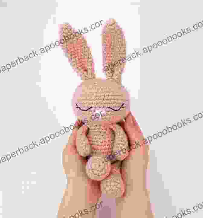 Crochet Gift Idea: Amigurumi Bunny Modern Folk Art Cross Stitch: 50+ Designs 11 Projects 15 Bonus Gift Ideas